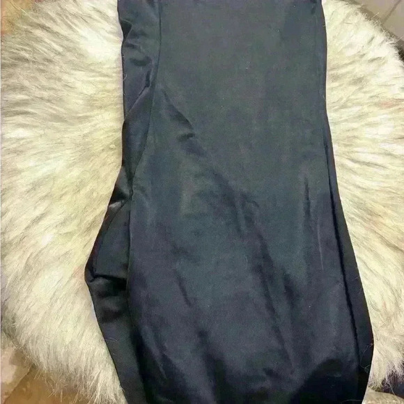 Assets shaping mid-thigh shorts NWT size XL - Picture 4 of 4